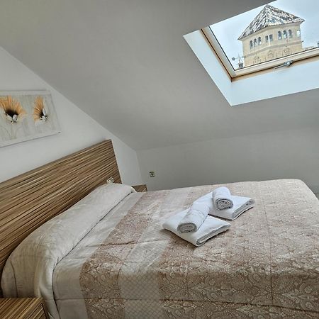 Alojamientos Turisticos Sinagoga Úbeda Eksteriør bilde